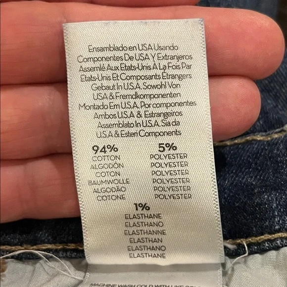 MOTHER Hustler Ankle Fray Jeans in Teaming Up